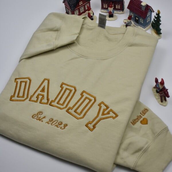 Daddy Custom embroidered sweatshirt with athletic font. Name on sleeve embroidery option with heart. Gift for mom, dad, grandpa, grandma. Best matching hoodies. Perfect embroidered personalized gifts.